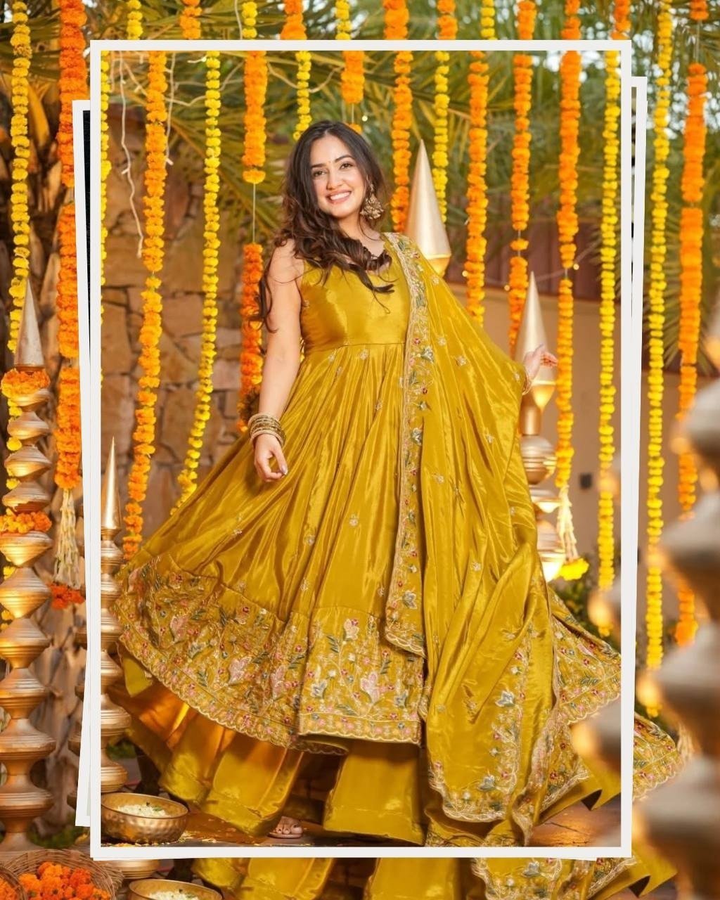Royal Heritage Embroidered Anarkali Ensemble With Intricate Floral Craftsmanship - Surat Wholesale Ethnic Wear (Photo 9)