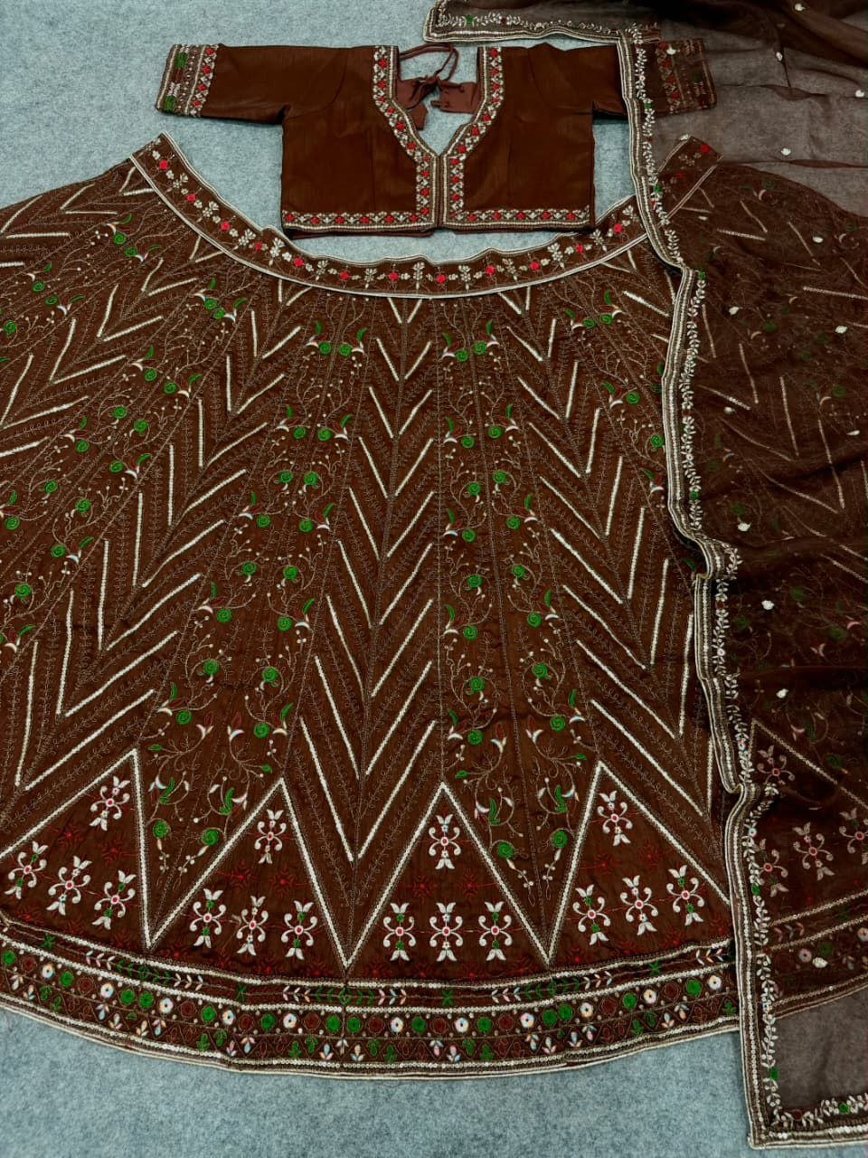 Intricate Zari Embroidered Silk Lehenga Set with Matching Dupatta - Surat Wholesale Ethnic Wear (Photo 9)