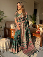 Royal Heritage Intricate Motif Saree for Timeless Celebrations - Surat Wholesale Ethnic Wear (Photo 9)