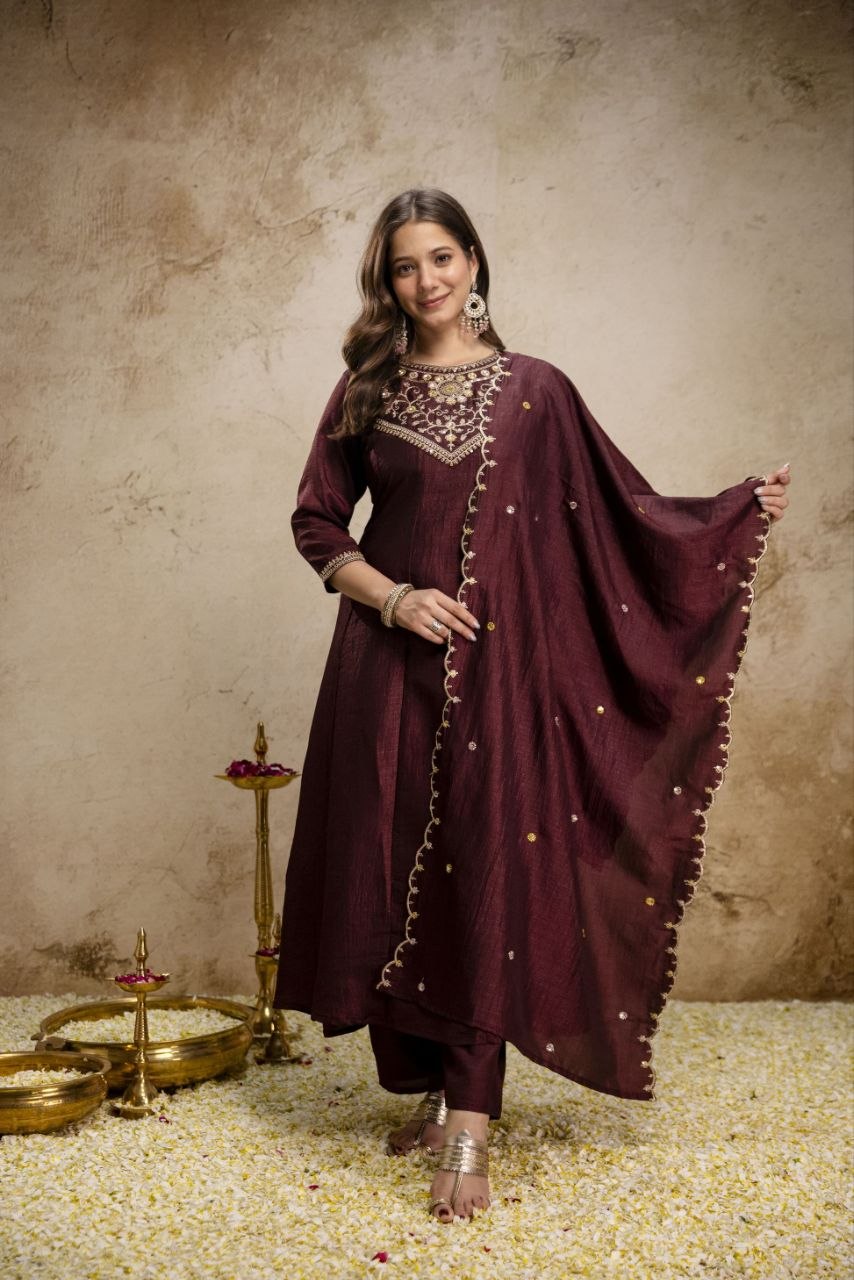 Pure Vichitra Silk Kurta Set