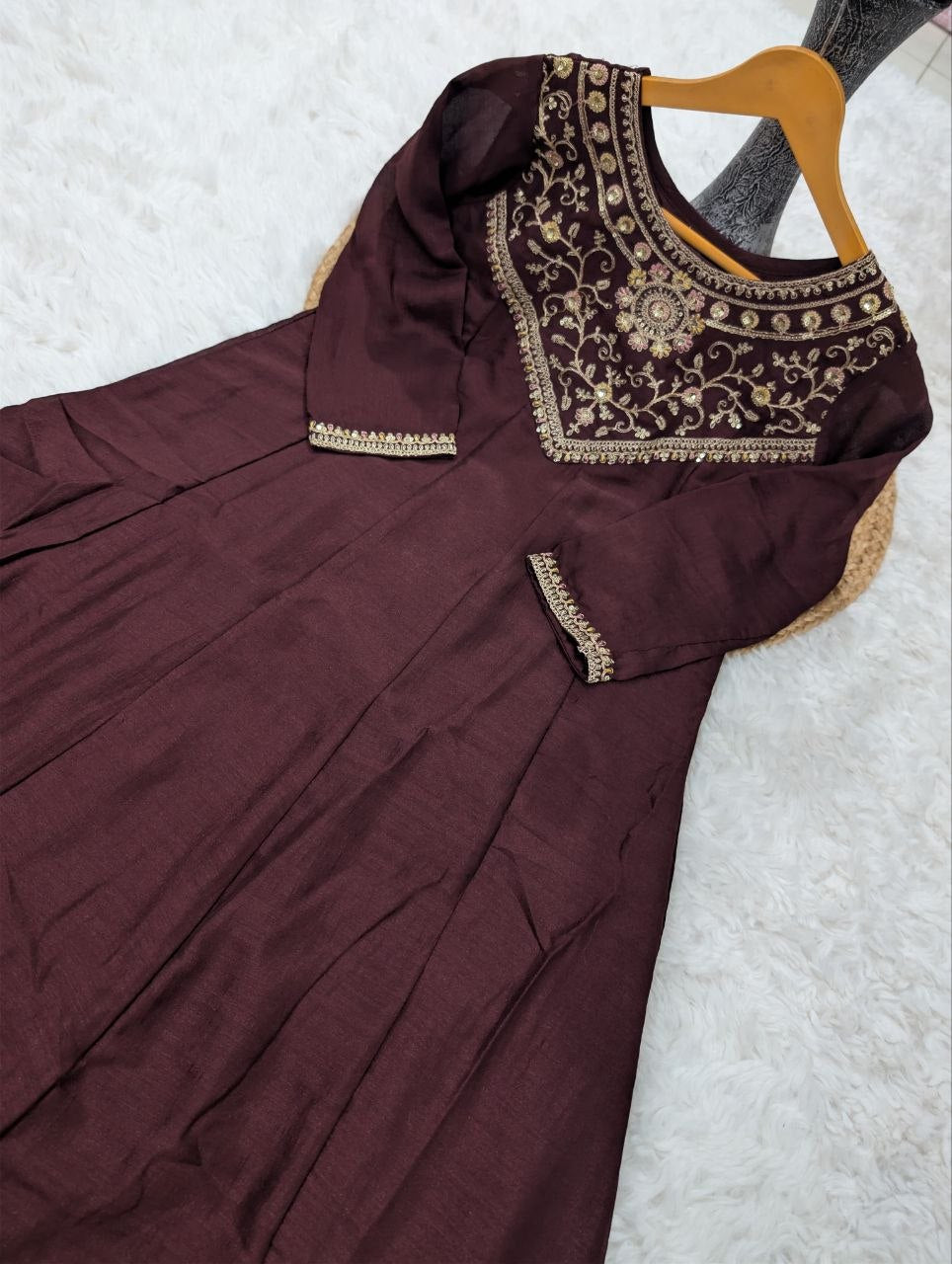 Pure Vichitra Silk Kurta Set