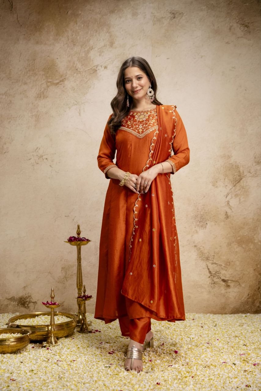 Pure Vichitra Silk Kurta Set