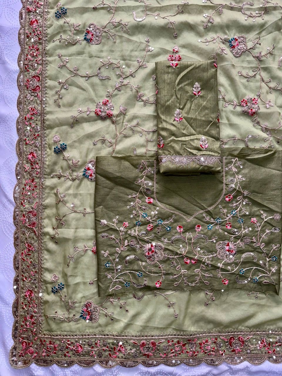 Star Georgette Saree