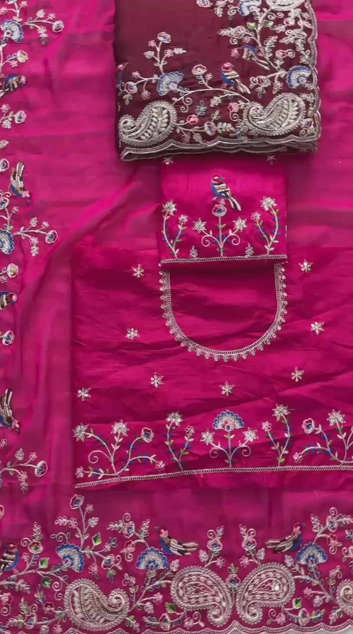 Paisley Embroidered Drapes with Intricate Borders for Regal Festive Moments