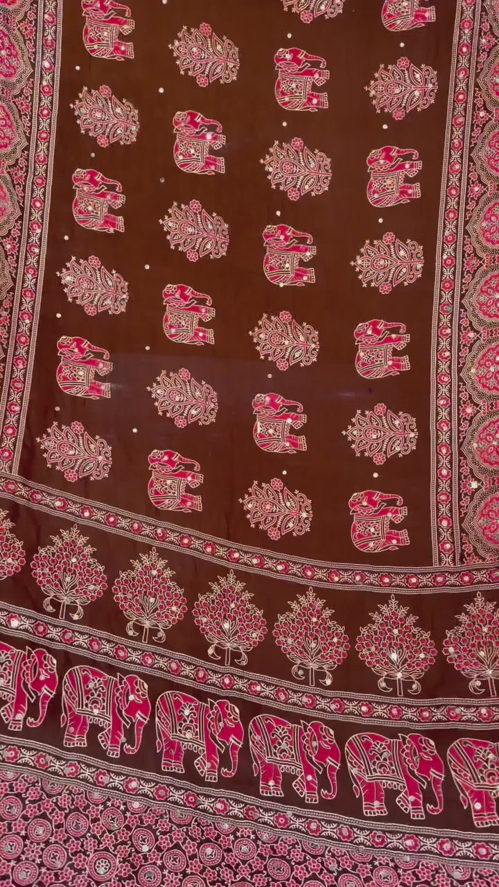 Royal Heritage Intricate Motif Saree for Timeless Celebrations - Fabric & Stitching Video Preview (Wholesale Surat)